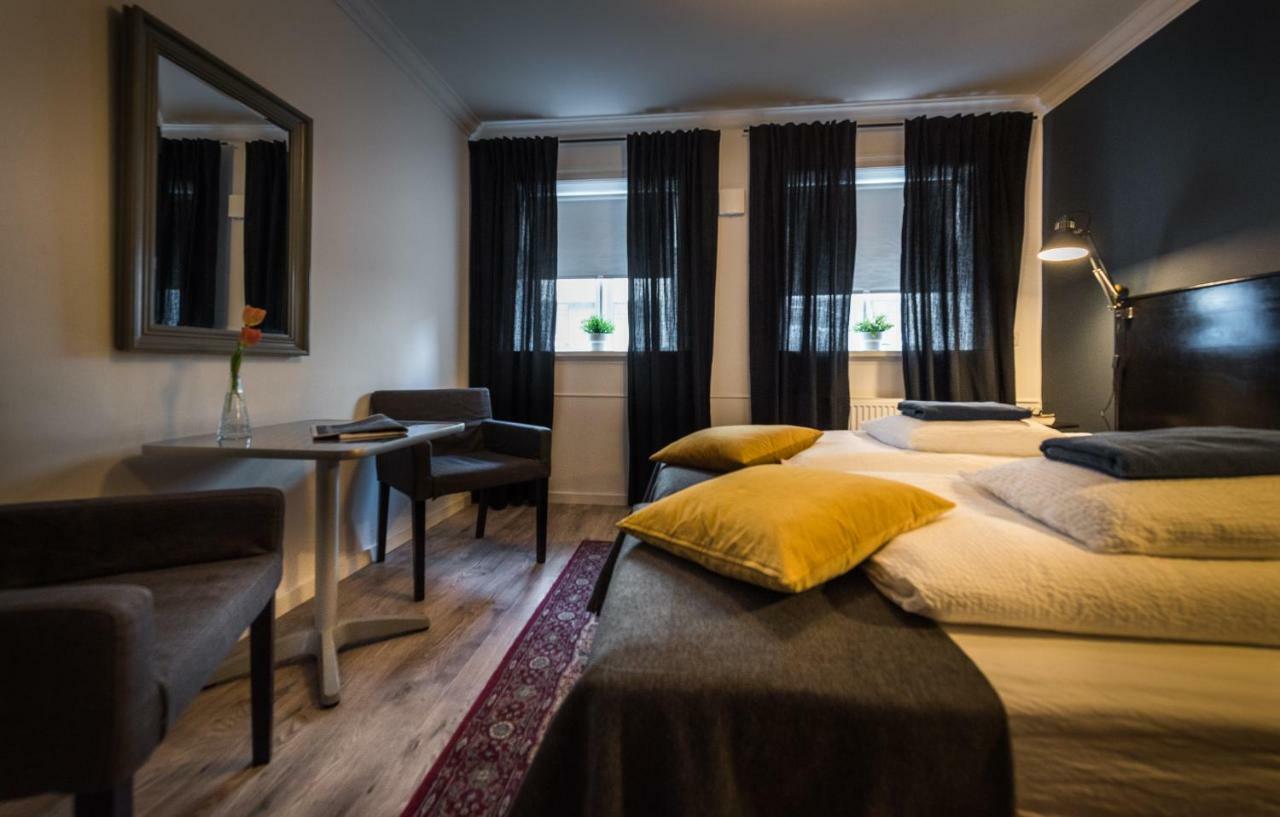 Heida's Home- Downtown 2*