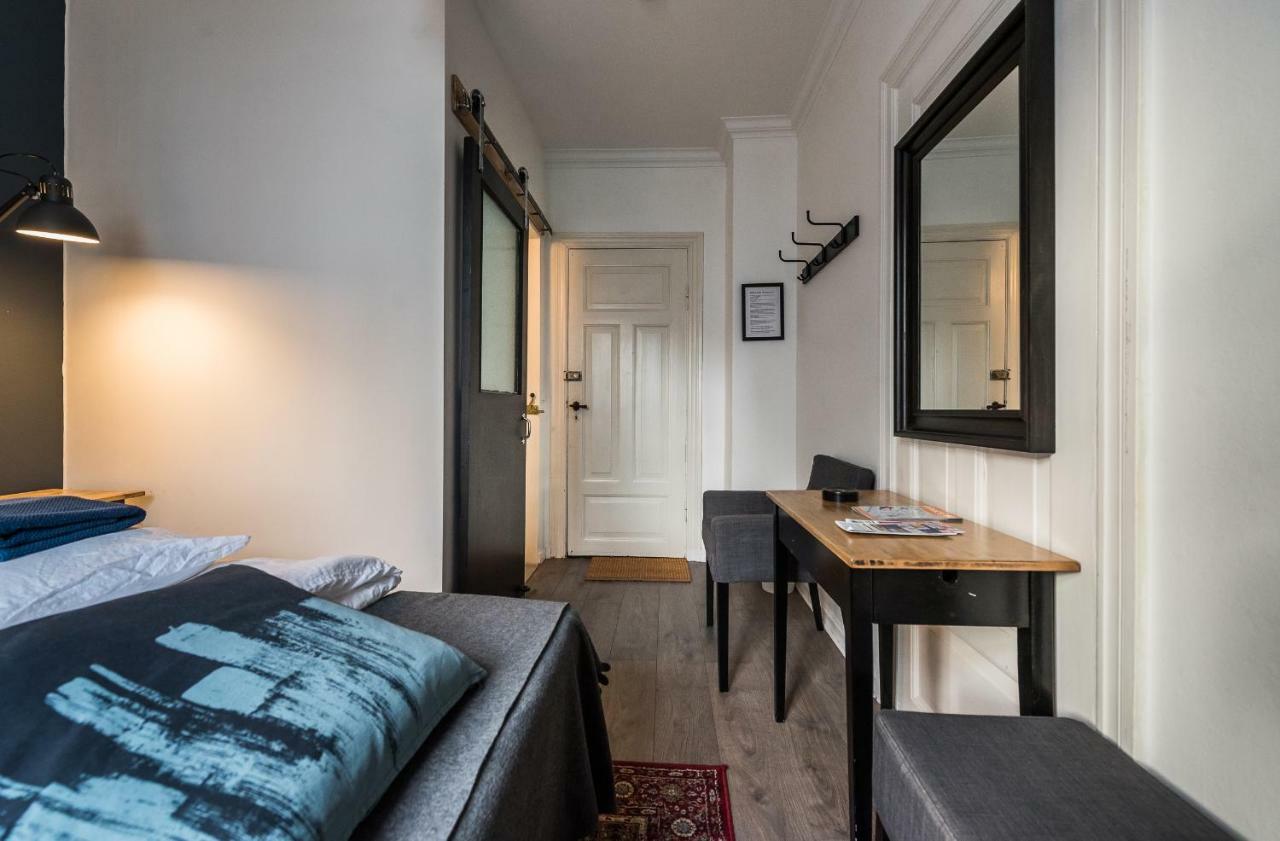 Heida's Home- Downtown Guest house